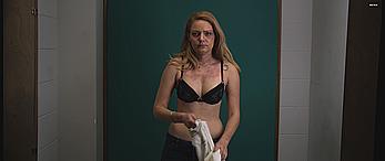 Actress - Hanna Hall: Movie - Scalene